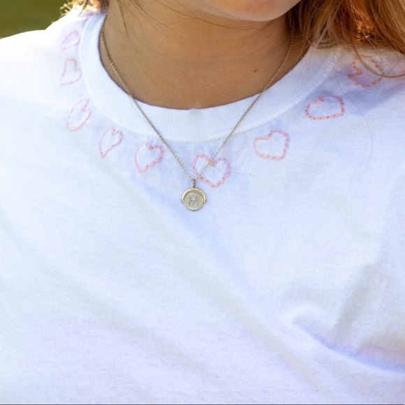 ‘Heart Collar’ Handmade Embroidered Tee - Picture 3 of 7